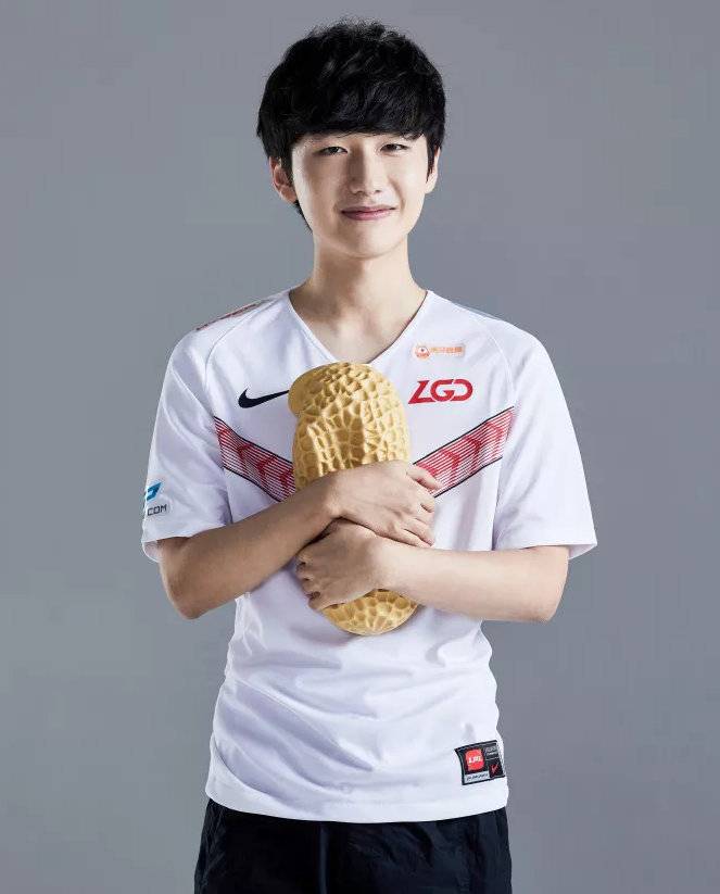 埃利奥特在 埃利奥特在