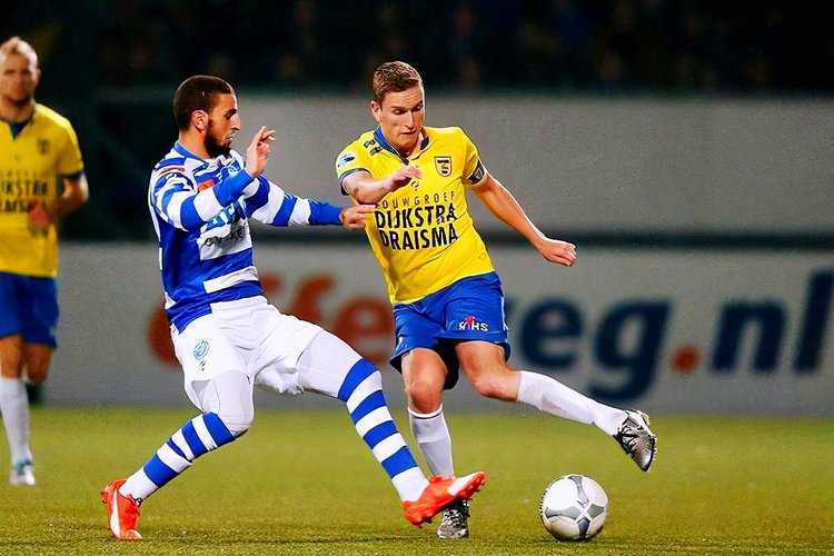 两人风格不 两人风格不